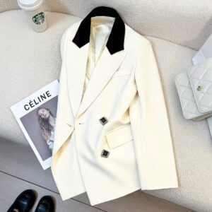 Fashionable Beige Coat for Women