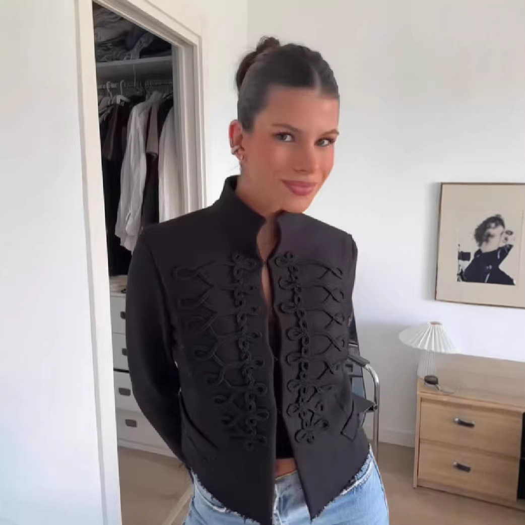 a1e6b697-6646-4a30-b703-9ea8000a3cfb.jpg Stylish Retro Short Jacket for Women - Image 6