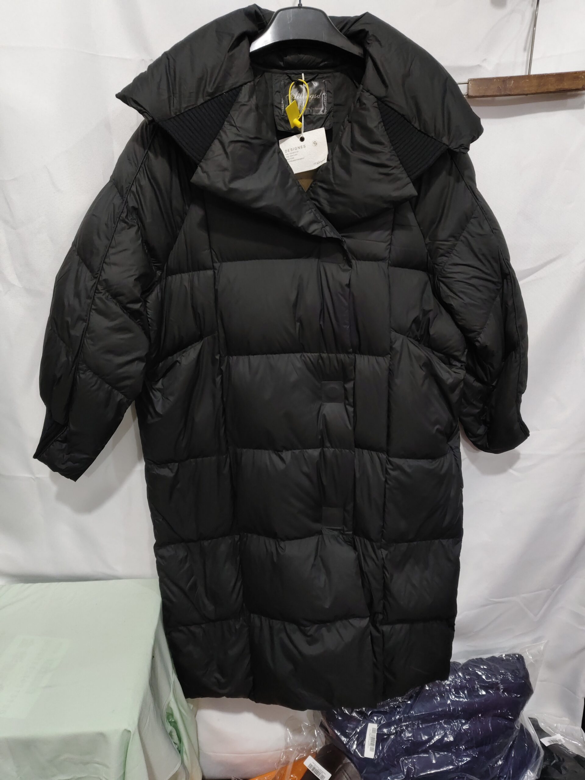 e88363f6-15af-4625-9d94-95a15beab28a.jpg Women’s Mid-Length Winter Coat - Image 3
